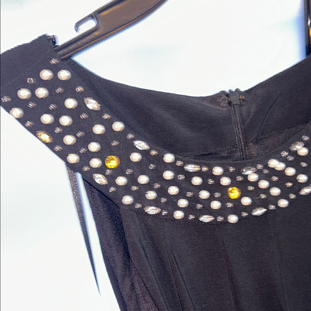 Jessica Howard Perfect Black Dress with Neckline with Pearls & Sequins Size 10 - Picture 4 of 14